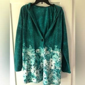 Cuddl Duds Size Large Green Floral Hooded Sweater